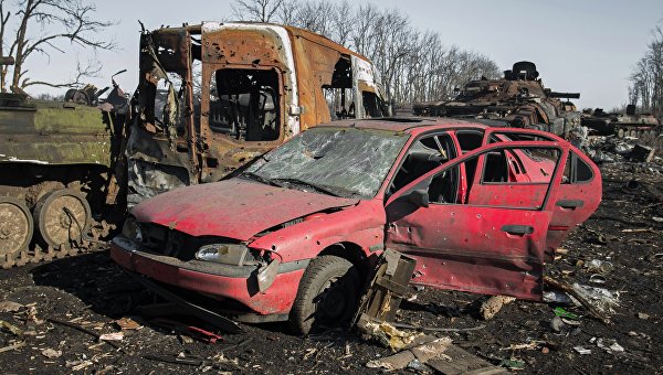 Под Аваковым пилят кресло Под Аваковым пилят кресло