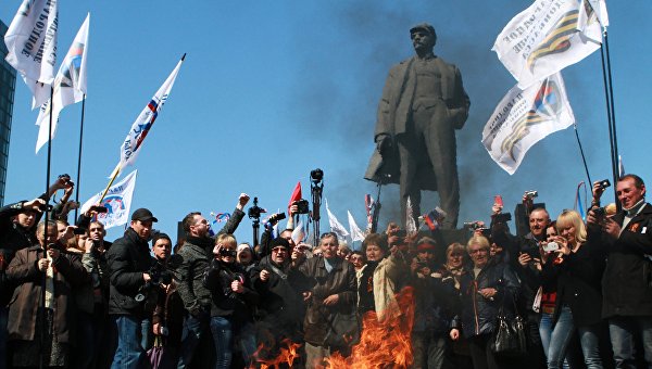 Макс «Мрак» Шишов: «В штабе считали меня погибшим под Дебальцево» Макс «Мрак» Шишов: «В штабе считали меня погибшим под Дебальцево»