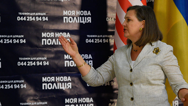 Кровавый монолит Майдана покрывается трещинами Кровавый монолит Майдана покрывается трещинами