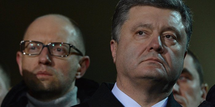 Блинов: Конфликт Порошенко и Яценюка приведет к полному демонтажу всей системы Блинов: Конфликт Порошенко и Яценюка приведет к полному демонтажу всей системы