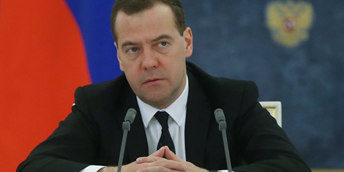 Медведев посочувствовал Украине в связи с назначением Саакашвили Медведев посочувствовал Украине в связи с назначением Саакашвили