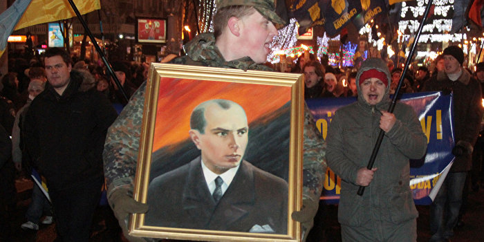 Галичанских школьников заставляют петь «Я - бандеровец» Галичанских школьников заставляют петь «Я - бандеровец»