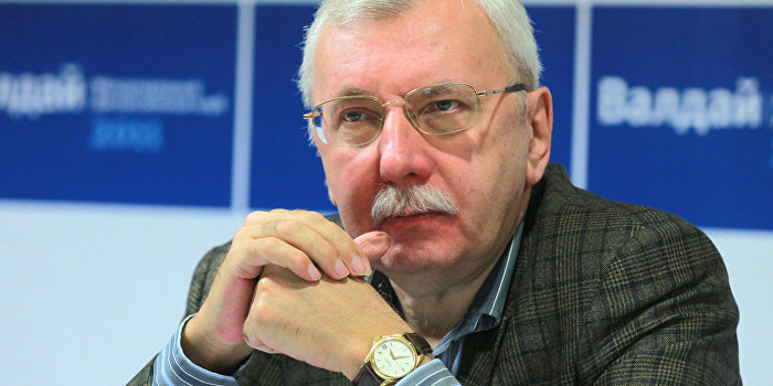 Третьяков: Киев посадил провокатора Саакашвили прямо на границе с Приднестровьем Третьяков: Киев посадил провокатора Саакашвили прямо на границе с Приднестровьем
