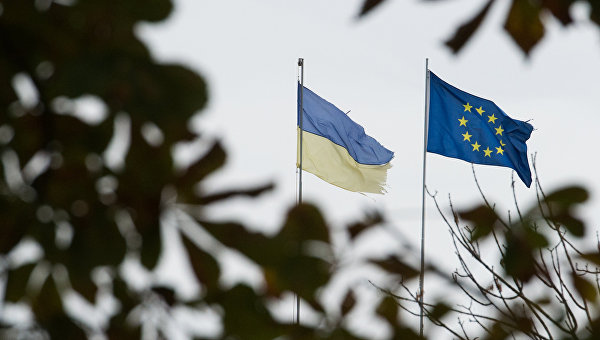 Кому должна Украина: ТОП-10 крупнейших кредиторов