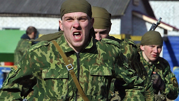 Белоруссия усиливает охрану границ с Украиной Белоруссия усиливает охрану границ с Украиной