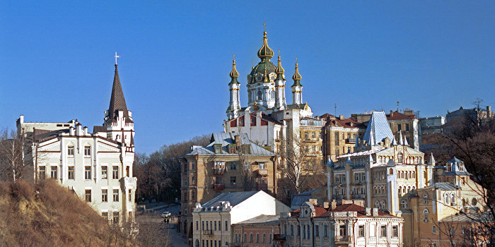 Андреевская церковь Киева находится под угрозой захвата