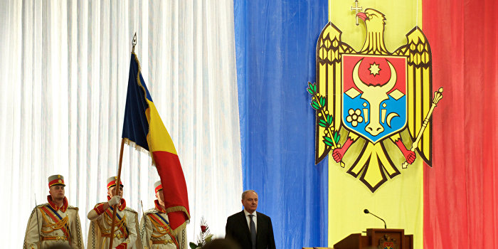 Порошенко пообещал восстановить территориальную целостность Молдавии