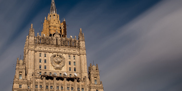 МИД РФ: Москва оставляет за собой право реагировать на недружественные шаги Запада