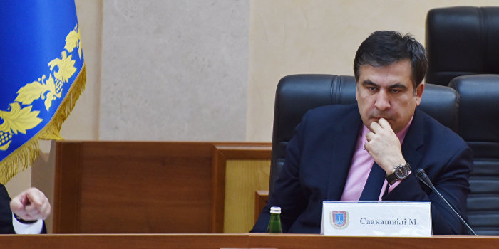 Саакашвили пытается навязать Украине проект, который провалился в Грузии