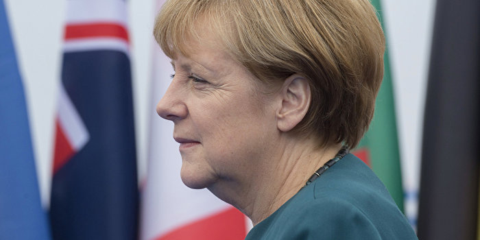 Меркель: Берлин и Париж ответственны за минский процесс