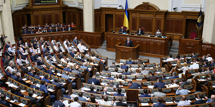 В Раде предлагают запретить торговлю с Донбассом и Крымом В Раде предлагают запретить торговлю с Донбассом и Крымом
