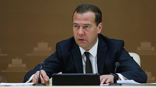 Порошенко считает взяткой кредит в три миллиарда долларов от РФ