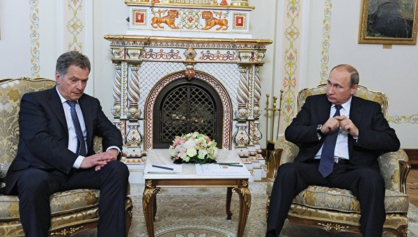Путин: США и ЕС не оказывают должного влияния на Киев Путин: США и ЕС не оказывают должного влияния на Киев