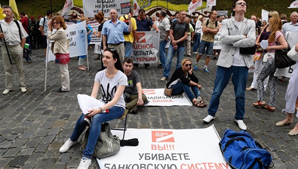 Украина: почему дефолт все еще не наступил?