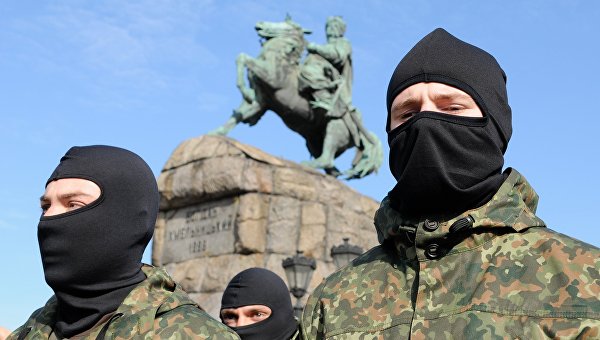 Хмельницкий и АТО: почему радикалы не дадут перенести памятник гетману Хмельницкий и АТО: почему радикалы не дадут перенести памятник гетману