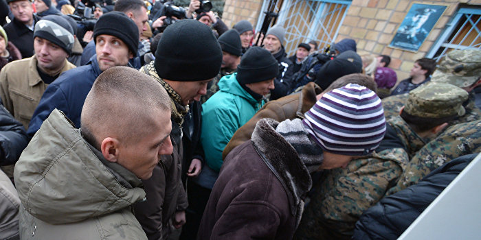 СМИ: На Украине проходит очередная волна насильственной мобилизации