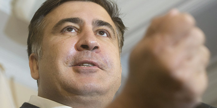 Равреба: Саакашвили необходимо свалить на кого-то свои будущие провалы