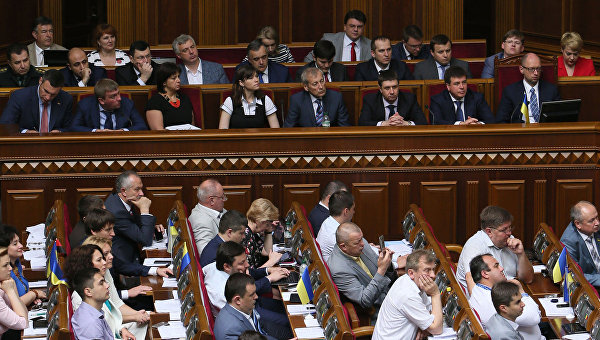Министру, обвинившему Яценюка в коррупции, грозит увольнение Министру, обвинившему Яценюка в коррупции, грозит увольнение