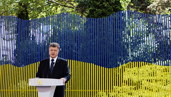 Эксперты: Неадекватное правительство Украины ведет страну к катастрофе Эксперты: Неадекватное правительство Украины ведет страну к катастрофе