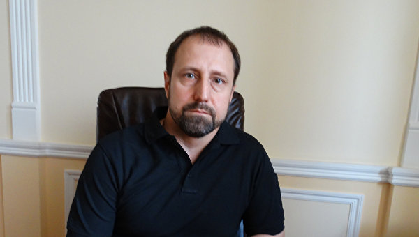 Ходаковский: Когда Ахметов вывешивал плакаты за «единую Украину», мы их срывали Ходаковский: Когда Ахметов вывешивал плакаты за «единую Украину», мы их срывали
