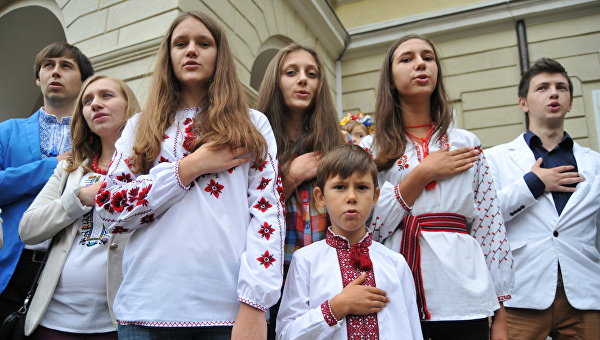 Партия «Самопомощь» создает лагеря для ассимиляции детей из Донбасса Партия «Самопомощь» создает лагеря для ассимиляции детей из Донбасса