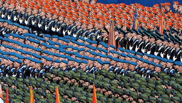 Генштаб: Число военных РФ в Донбассе зависит от того, сколько выпьет Порошенко Генштаб: Число военных РФ в Донбассе зависит от того, сколько выпьет Порошенко