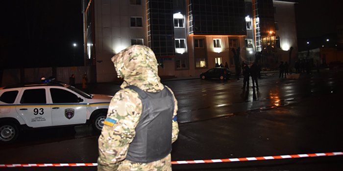 В Сумах взорвали офис «Батькивщины» В Сумах взорвали офис «Батькивщины»