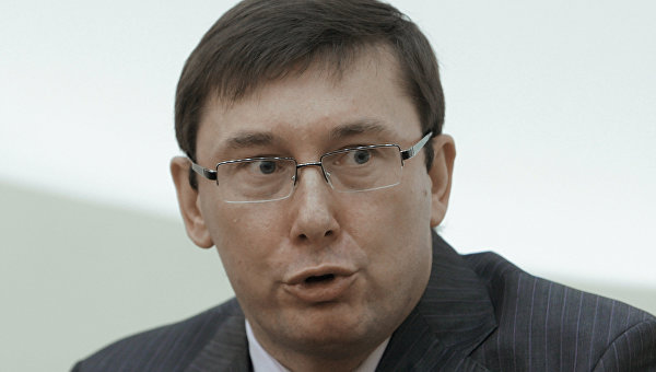 Стало известно, о чем Порошенко и Луценко говорили ночью Стало известно, о чем Порошенко и Луценко говорили ночью