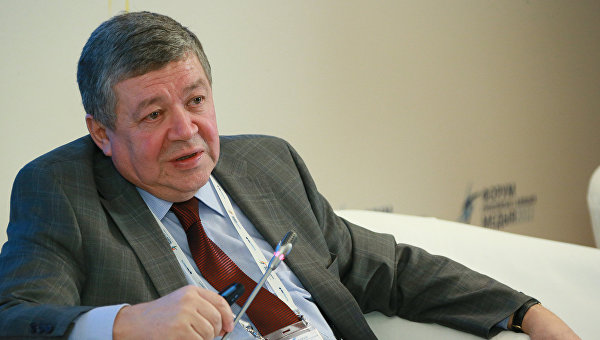 Руслан Гринберг: Дефолта Украины и Греции не будет - он никому не выгоден Руслан Гринберг: Дефолта Украины и Греции не будет - он никому не выгоден