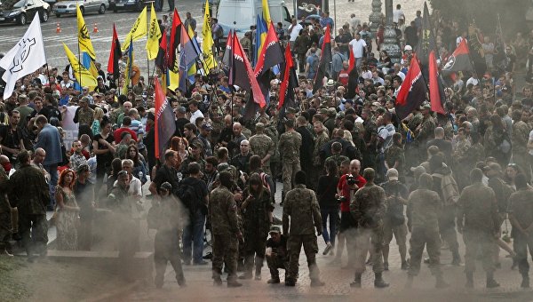 The Times назвала «Правый Сектор» фашистами The Times назвала «Правый Сектор» фашистами