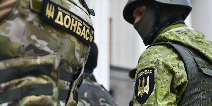 Батальон «Донбасс» потребовал прекратить силовую операцию в Мукачево Батальон «Донбасс» потребовал прекратить силовую операцию в Мукачево