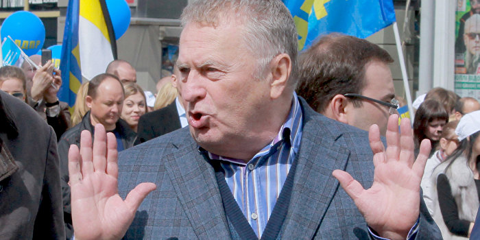 Жириновский предложил Порошенко обменяться фабриками Жириновский предложил Порошенко обменяться фабриками