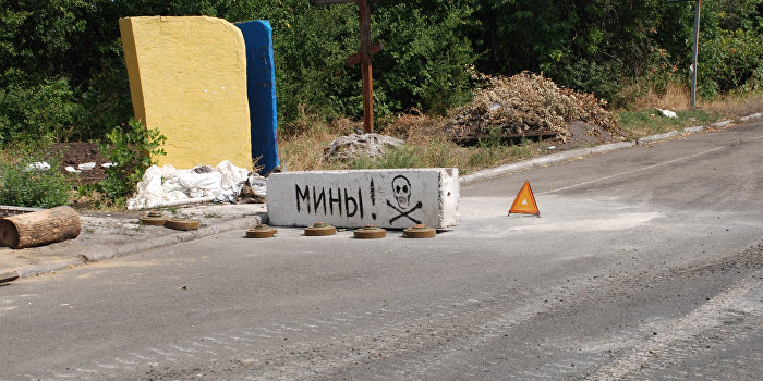 В Луганской области военные подорвались на мине, пять человек погибли В Луганской области военные подорвались на мине, пять человек погибли