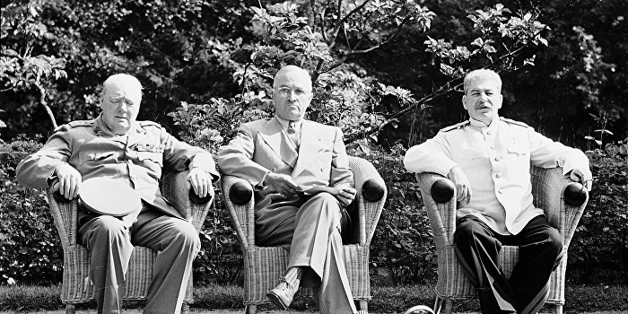Потсдам-1945: конец войны и начало эры «высокомерия силы» Потсдам-1945: конец войны и начало эры «высокомерия силы»