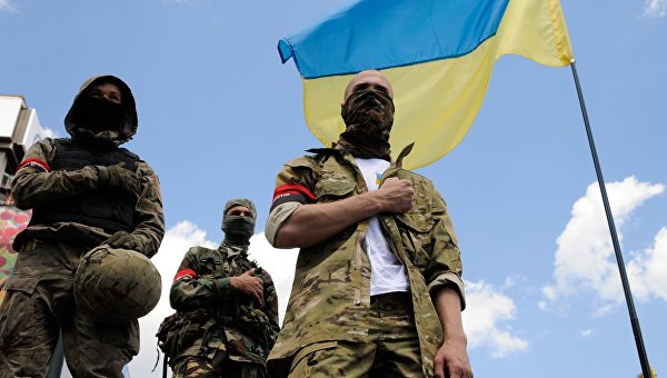 «Правый сектор» назвал Порошенко предателем «Правый сектор» назвал Порошенко предателем