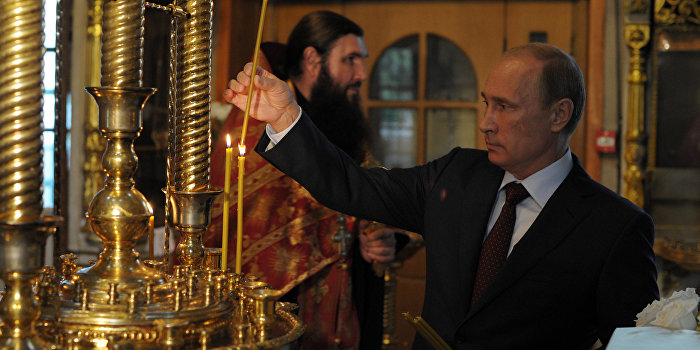 Путин устроит прием в Кремле в честь великого князя Владимира Путин устроит прием в Кремле в честь великого князя Владимира