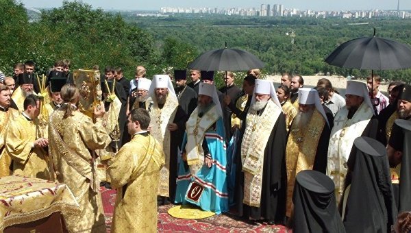 Украинская верхушка отказалась посещать молебен УПЦ Украинская верхушка отказалась посещать молебен УПЦ