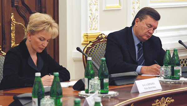 Шокин заявил о начале заочного осуждения Януковича и шести его чиновников Шокин заявил о начале заочного осуждения Януковича и шести его чиновников