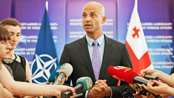 Почему Грузия разочаровывается в прозападном курсе Почему Грузия разочаровывается в прозападном курсе