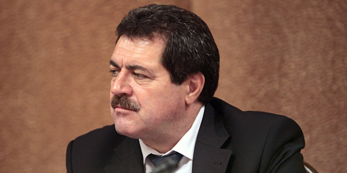 Лидер крымских татар: Заявления Порошенко - «словоблудие» Лидер крымских татар: Заявления Порошенко - «словоблудие»