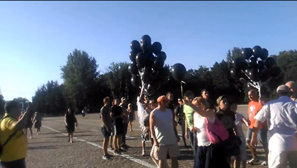 Одесские активисты «майдана» напали на участников митинга Одесские активисты «майдана» напали на участников митинга