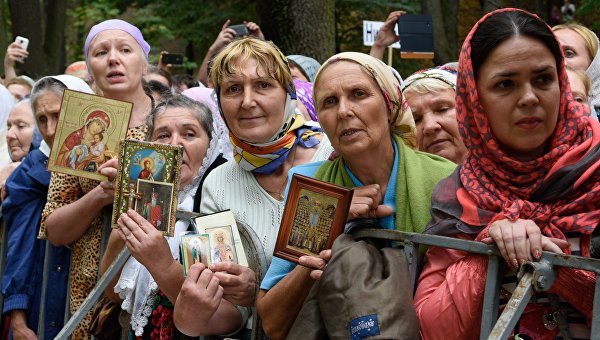 «Стотысячный крестный ход показал, что Украина еще жива» «Стотысячный крестный ход показал, что Украина еще жива»