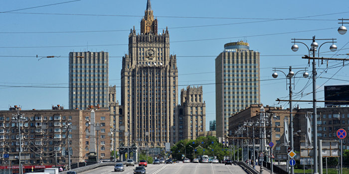 СМИ: Москва изучает возможность разрыва дипломатических отношений с Украиной