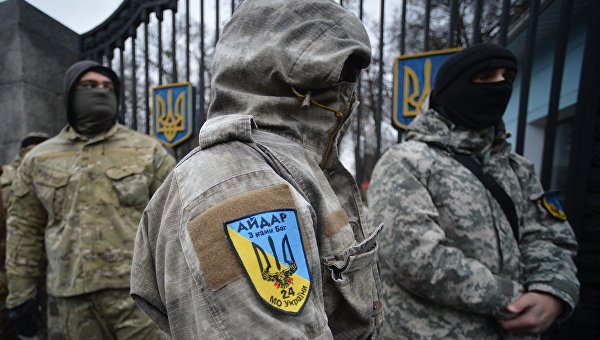 Айдар: Если Порошенко сдаст Мариуполь - нужно брать Киев Айдар: Если Порошенко сдаст Мариуполь - нужно брать Киев