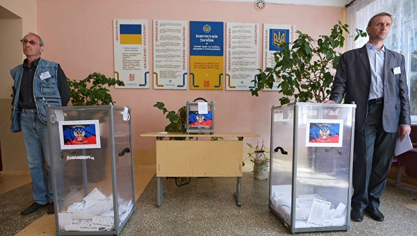 На осень в ДНР и ЛНР планируется референдум о вхождении в состав РФ На осень в ДНР и ЛНР планируется референдум о вхождении в состав РФ