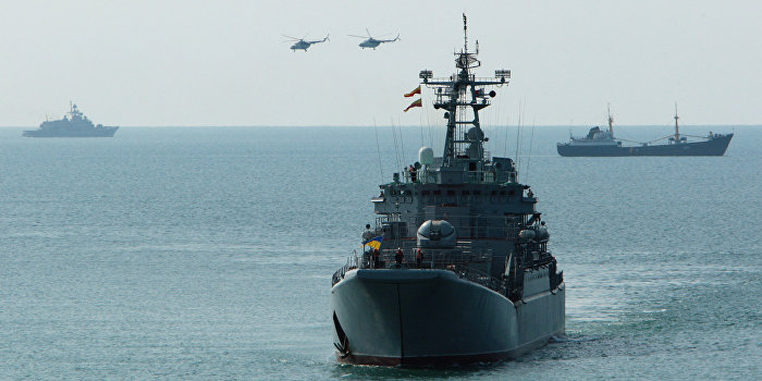 В Черном море начинаются украинско-американские военные учения В Черном море начинаются украинско-американские военные учения