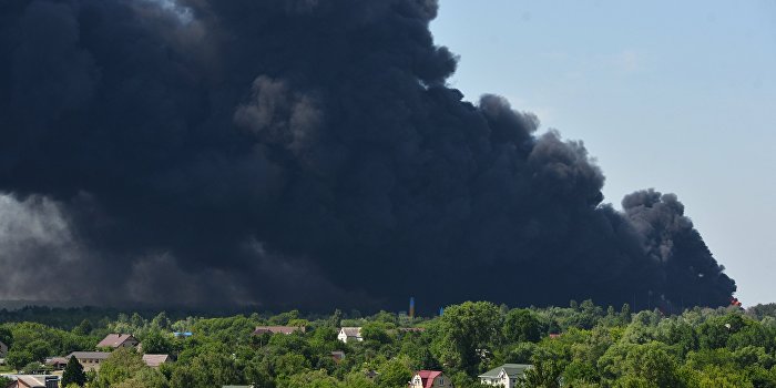В Ужгороде прогремели мощные взрывы В Ужгороде прогремели мощные взрывы