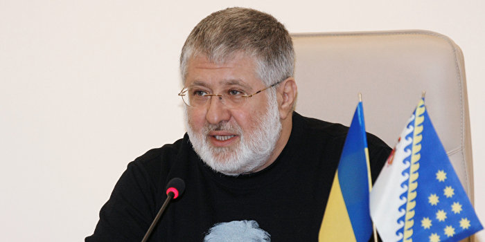 СМИ: Коломойский ведет политические торги с Порошенко СМИ: Коломойский ведет политические торги с Порошенко