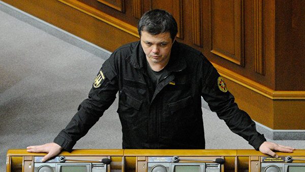 Ахмед Закаев убедил Семенченко не начинать третий «майдан» Ахмед Закаев убедил Семенченко не начинать третий «майдан»