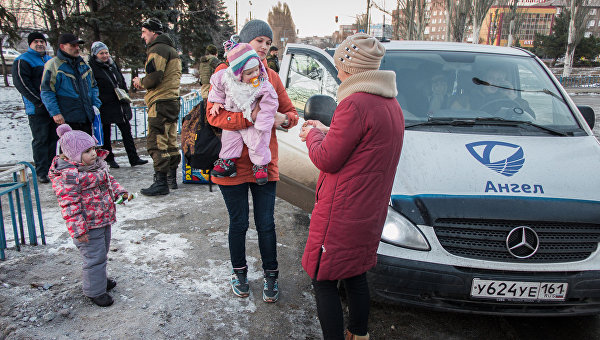 Contra Magazin: Беженцев из Украины в Европе считают «третьесортными» Contra Magazin: Беженцев из Украины в Европе считают «третьесортными»